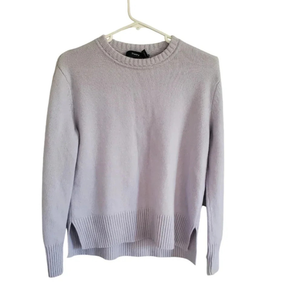 THEORY SOFT WINTER CASHEMERE WOMANS SWEATER, SIZE SMALL